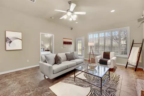 9908 Sedgewick Ave, Plano, TX 75025