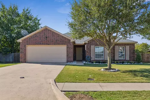 301 Autry Blvd, Gunter, TX 75058