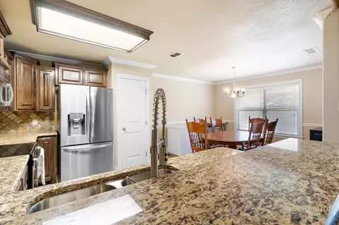 825 Running Water Trl, Abilene, TX 79602 photo 10