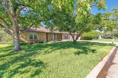 1510 N Pioneer Dr, Abilene, TX 79603