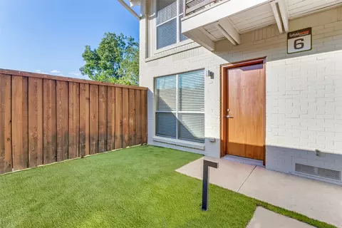 4616 W Lovers Ln #121, Dallas, TX 75209