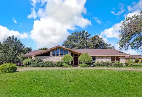 6700 Del Prado Ave, Fort Worth, TX 76133