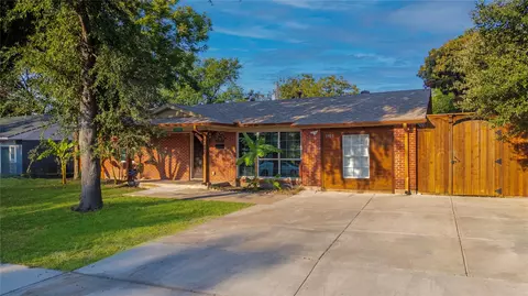 1909 Rolando Dr, Garland, TX 75040