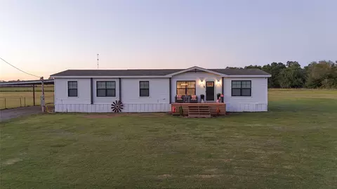 15955 Hiram Rd, Wills Point, TX 75169