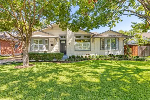 9510 Larchwood Dr, Dallas, TX 75238