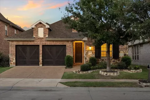 513 Winehart St, Lewisville, TX 75056