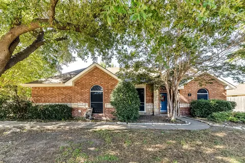 707 E University Ave, Waxahachie, TX 75165
