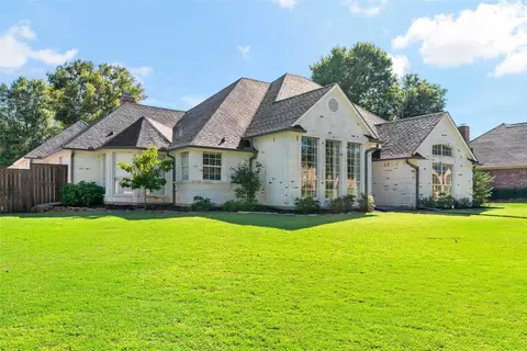 4010 Oleander St, Paris, TX 75462