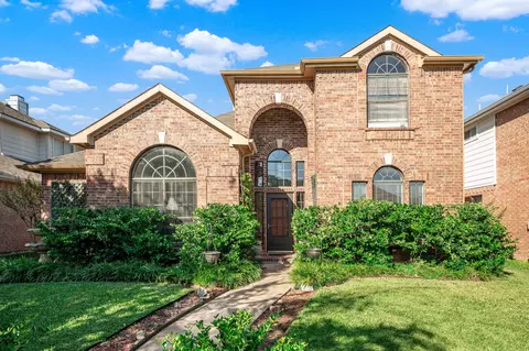 7801 Park Run Rd, Fort Worth, TX 76137
