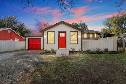 115 N Roe St, White Settlement, TX 76108