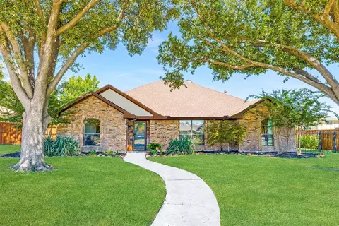 2614 Bunker Hill Cir, Plano, TX 75075