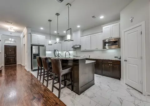 6631 Deleon St, Irving, TX 75039 photo 7