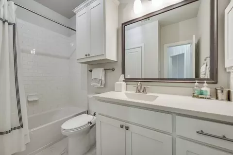 6631 Deleon St, Irving, TX 75039 photo 18