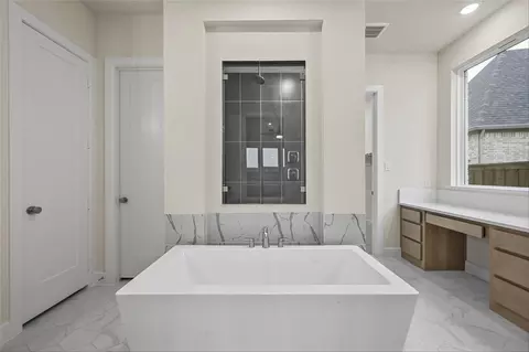 Bath - 4208 Linear Dr, Prosper, TX 75078 photo 3 of 6