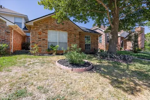 2115 Hearthside Ln, Garland, TX 75044