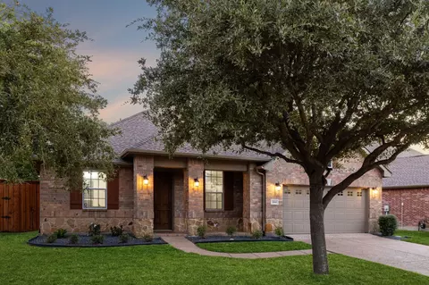 2644 Greyhawk Dr, Little Elm, TX 75068