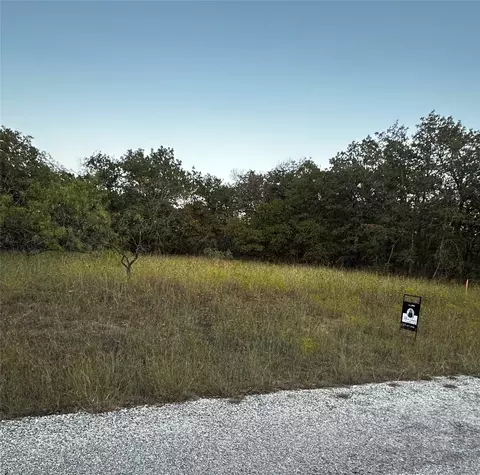6 Roberts Cir, Runaway Bay, TX 76426