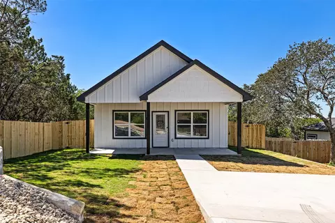 3104 Trinity River Trl, Granbury, TX 76048