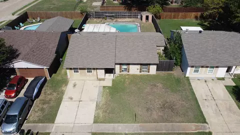 421 Green Canyon Dr, Mesquite, TX 75150