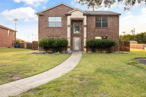 1337 Willowsprings Ct, Desoto, TX 75115