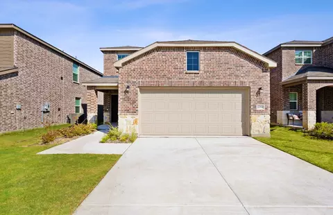 2059 Henrietta Dr, Forney, TX 75126