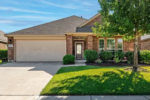 2413 Michelle Creek Dr, Little Elm, TX 75068