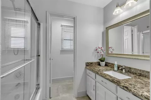 Bath - 8401 Eagle Dr, Rowlett, TX 75088 photo 4 of 4