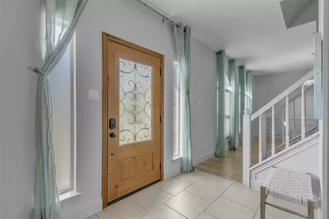 Entry Way - 8401 Eagle Dr, Rowlett, TX 75088 photo 2 of 2
