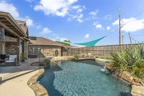 Exterior - 8401 Eagle Dr, Rowlett, TX 75088 photo 4 of 5