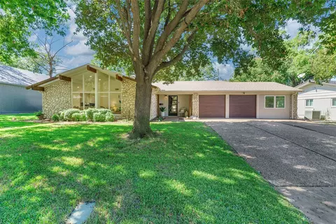 4304 Sarita Dr, Fort Worth, TX 76109