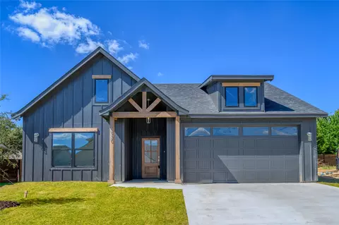 4930 Dry Creek Rd, Sherman, TX 75092