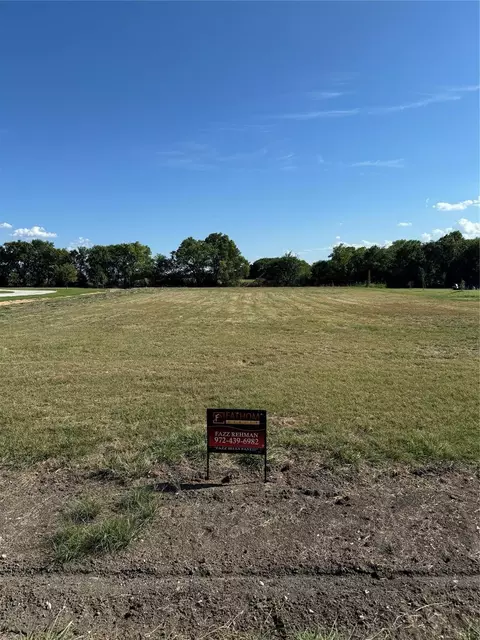 B6 Lake Breeze Drive, Mckinney, TX 75071