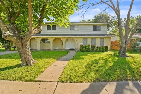 5437 La Jolla Dr, Garland, TX 75043