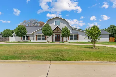 4215 Ruano Ct, Arlington, TX 76001
