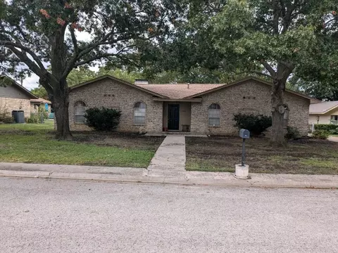 1918 Tulane St, Gainesville, TX 76240