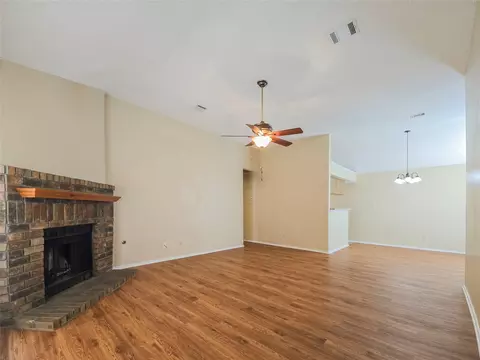 2111 Nectar Dr, Mesquite, TX 75149 photo 2