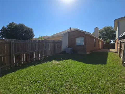 2111 Nectar Dr, Mesquite, TX 75149 photo 13