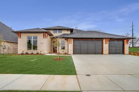 602 Golden Crst, Haslet, TX 76052