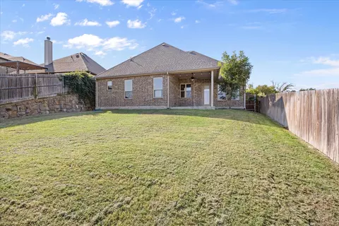 332 Bluffside Trl, Benbrook, TX 76126 photo 30