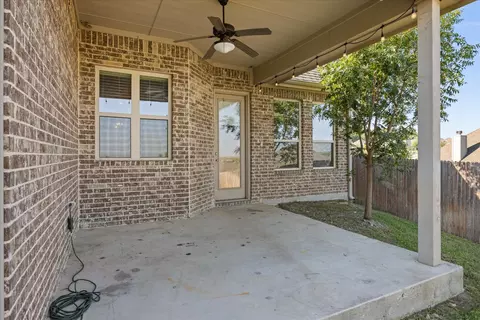 332 Bluffside Trl, Benbrook, TX 76126 photo 31