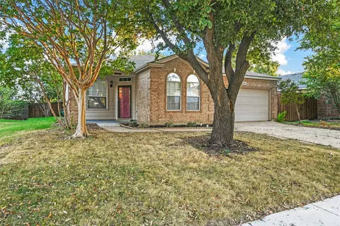 2024 Apple Dr, Little Elm, TX 75068