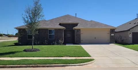 1905 Cookes Ln, Cleburne, TX 76033