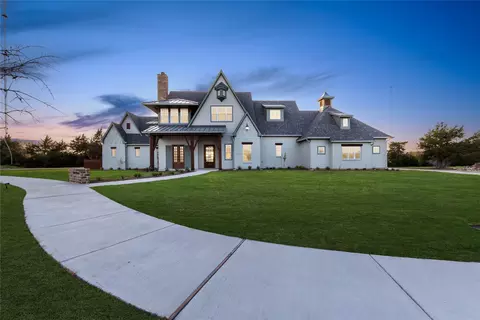 4711 Golden Bell Ln, Midlothian, TX 76065