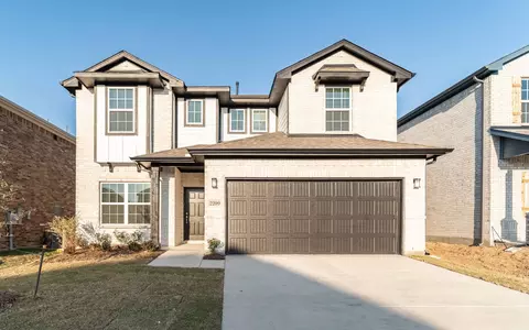 2209 Bridgeport St, Forney, TX 75126