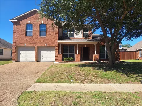 617 Daisy Dr, Desoto, TX 75115