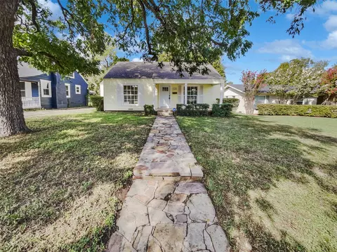 3620 Winston Rd, Fort Worth, TX 76109