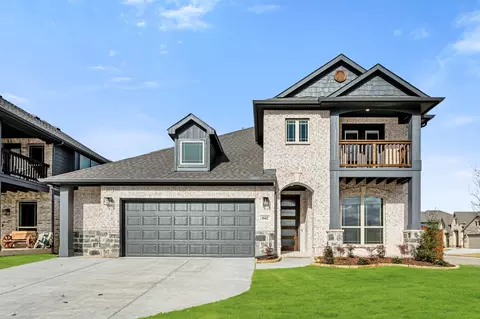 1042 Fleetwood Dr, Justin, TX 76247
