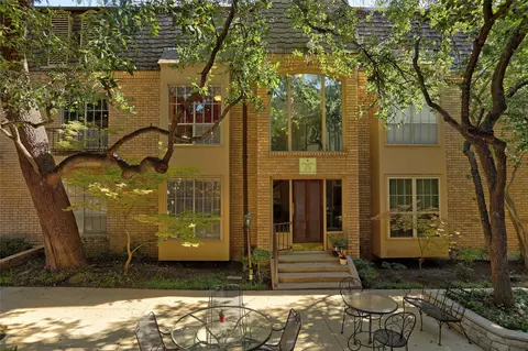 4312 Bellaire Dr S #238, Fort Worth, TX 76109
