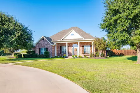 4730 River Oaks Dr, Brownwood, TX 76801