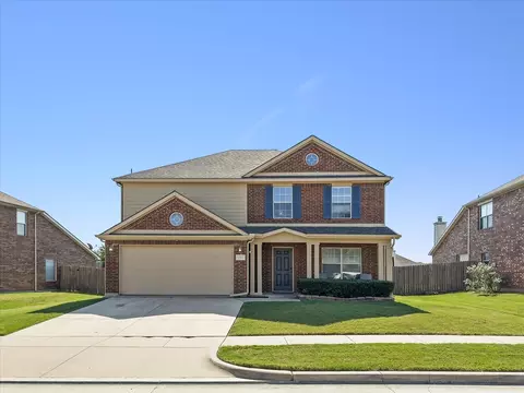 1010 Abigail Dr, Arlington, TX 76002